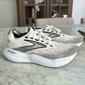 Brooks Glycerin 21 Running Shoes Women’s Size 8.5 White Black